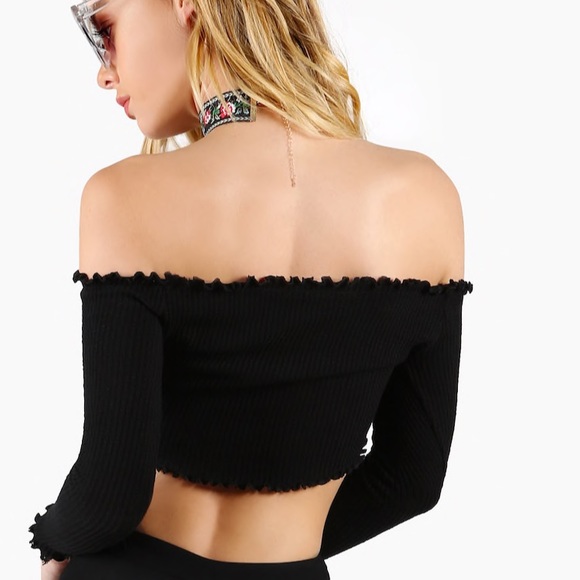 Off shoulder long sleeve crop top - Picture 2 of 2